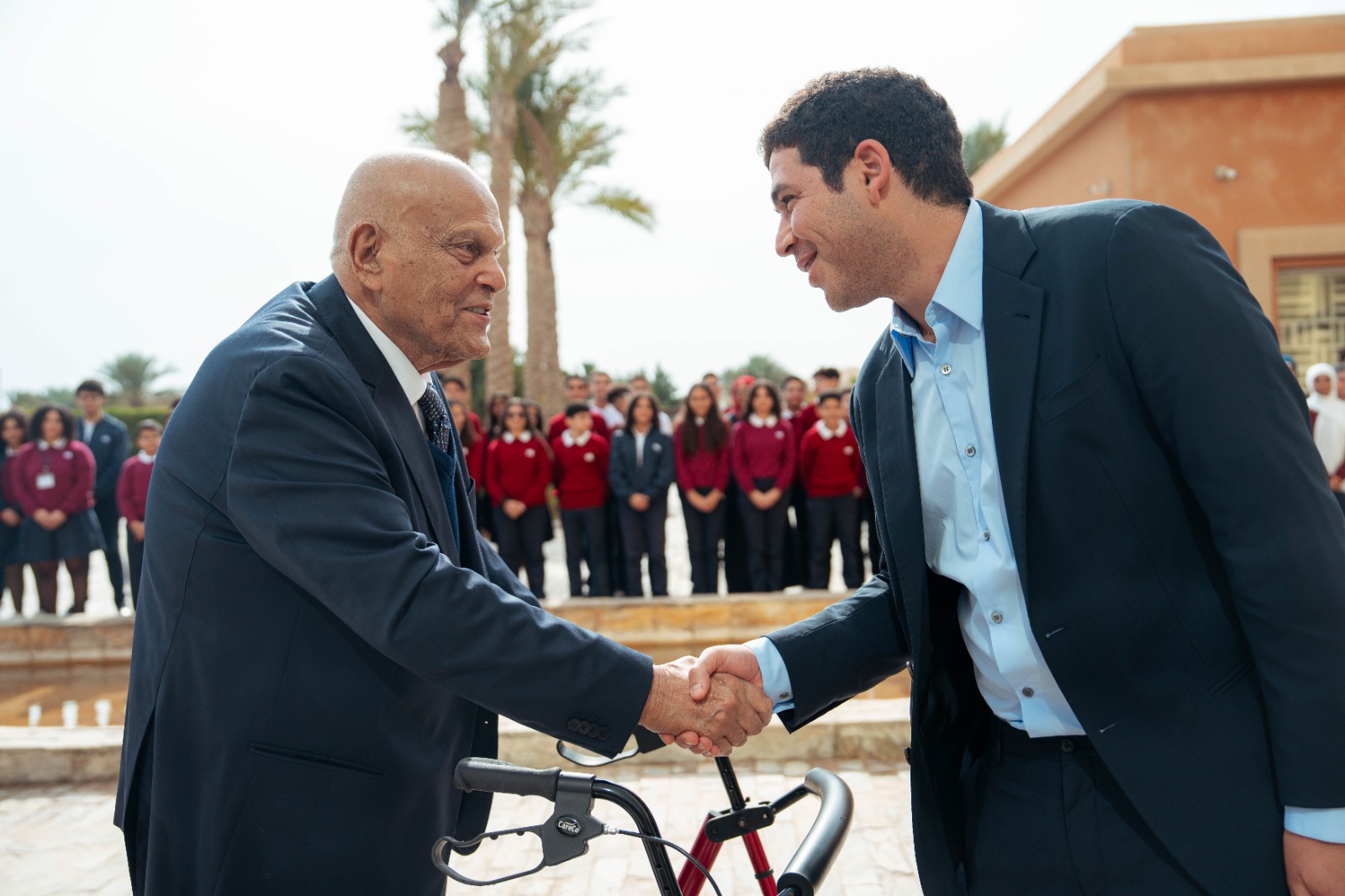 Professor Magdi Yacoub Visits Manara School to Discuss the Importance of Leadership Professor Magdi Yacoub Visits Manara School to Discuss the Importance of Leadership